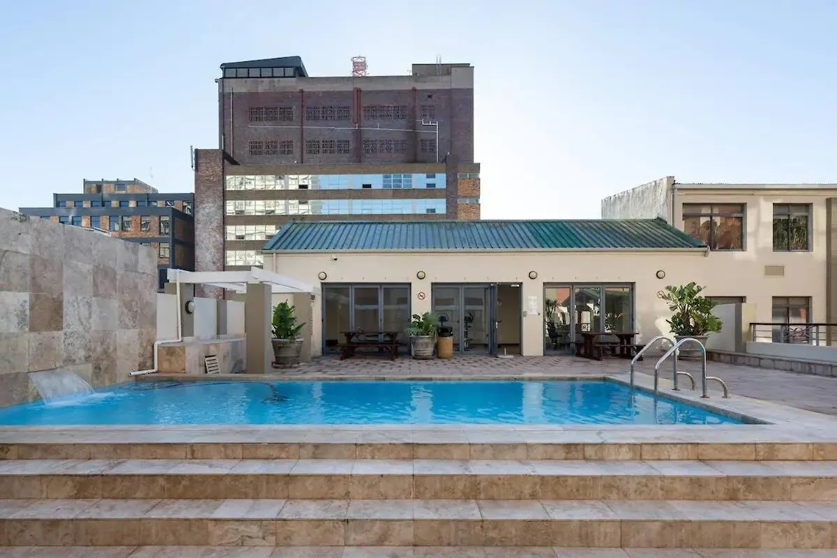 Central City Studio Mountain Views Cape Town